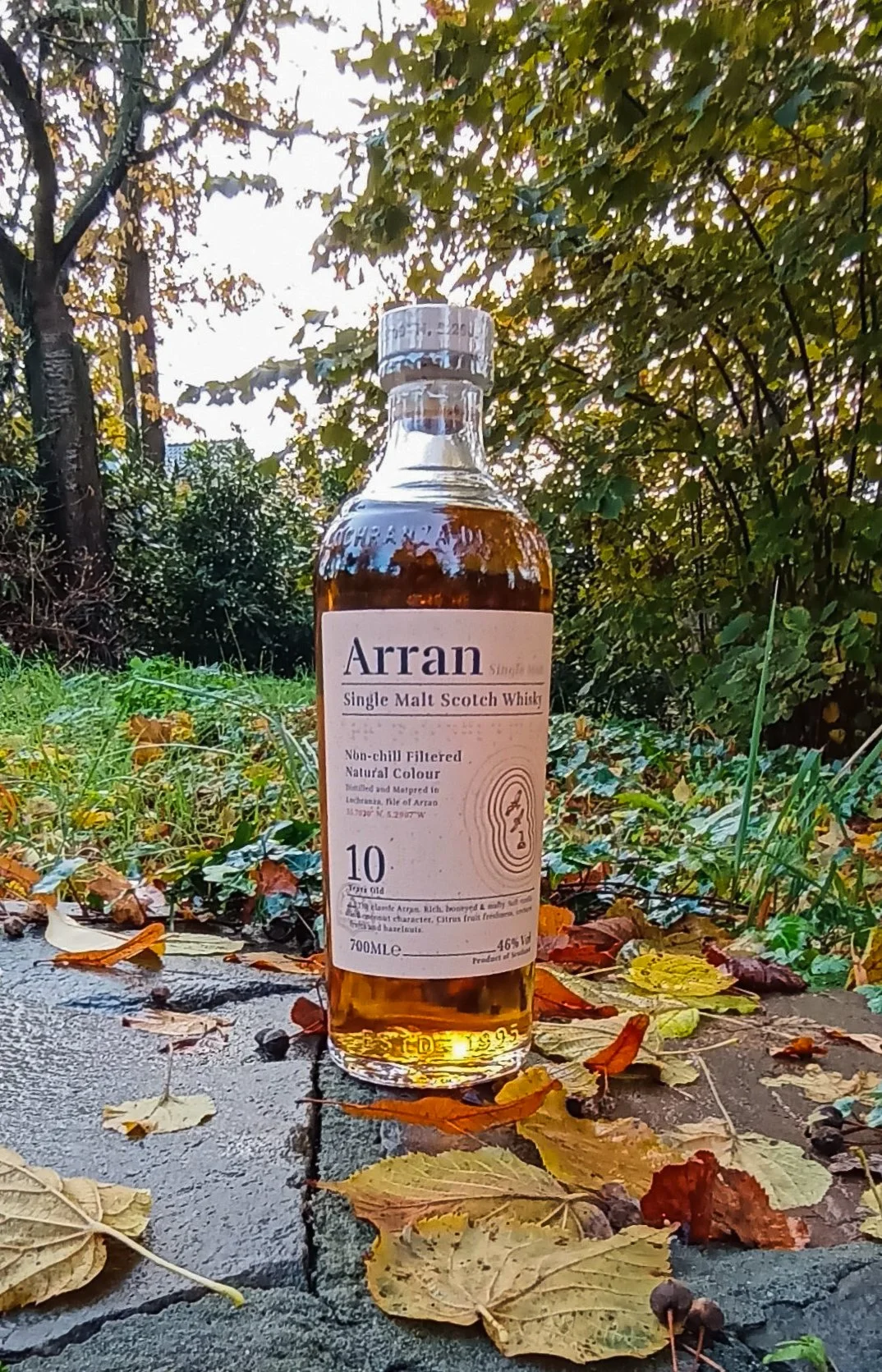 Arran 10年　と　FROM THE BARREL Arran 10 Year Old Single Malt Scotch Whisky | The Barrel Tap